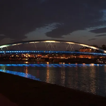 Designomania - Nadwislanska 11 * Krakkó