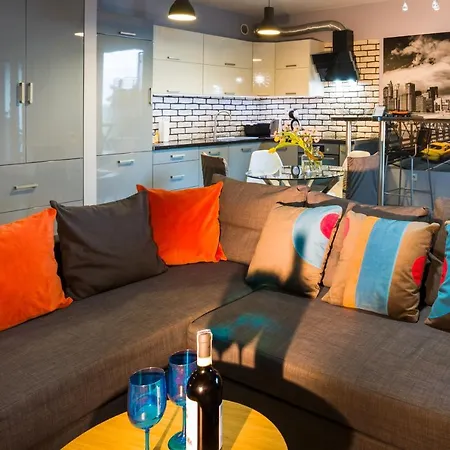 Designomania - Nadwislanska 11 Apartman *