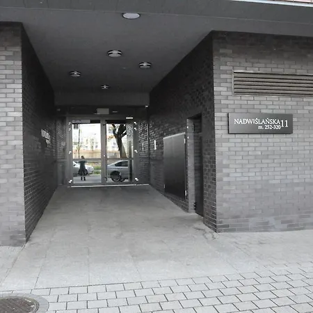 Designomania - Nadwislanska 11 Krakow