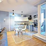 Lägenhet Designomania - Nadwislanska 11 Kraków