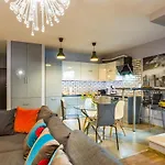 Designomania - Nadwislanska 11 Lägenhet Kraków